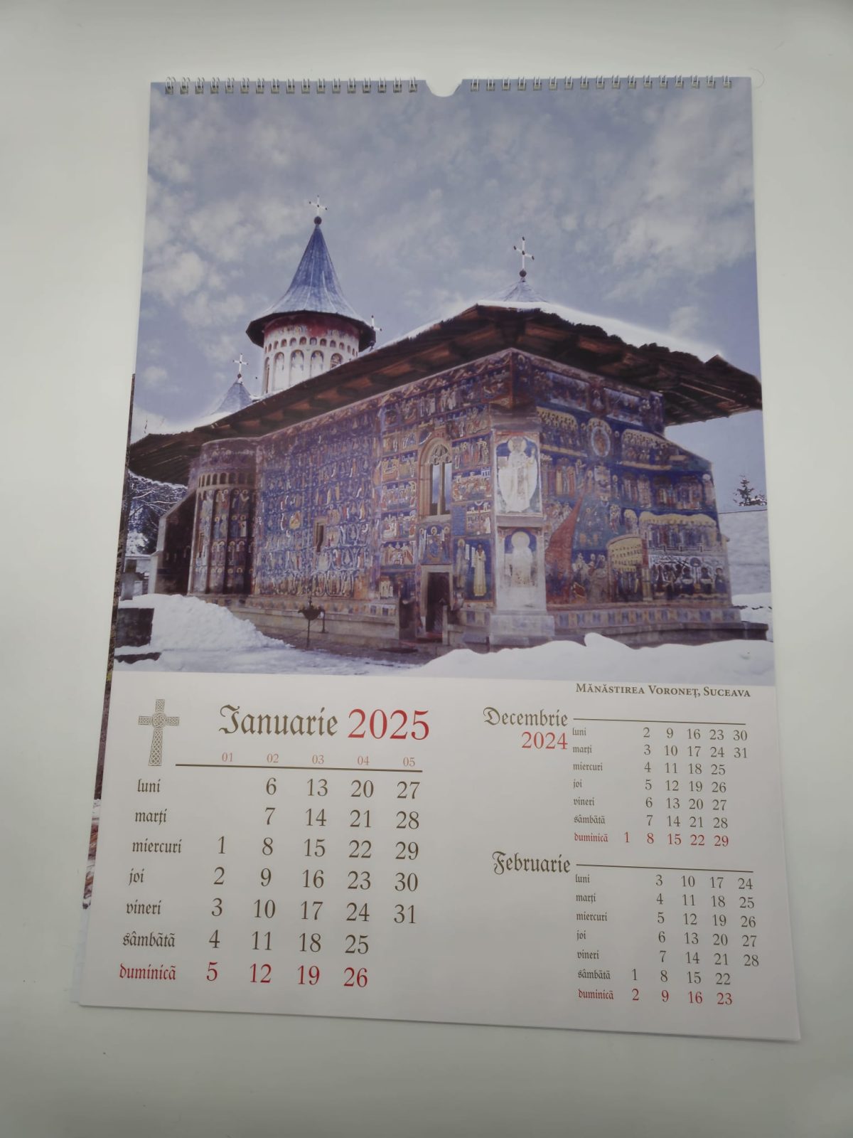 Calendar perete Mănăstiri 13 file 2025